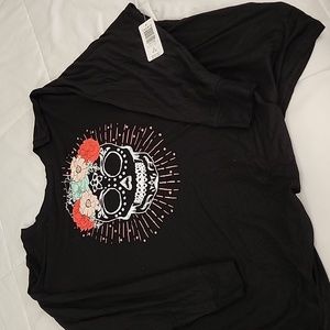 Torrid super soft knits skull new size 2